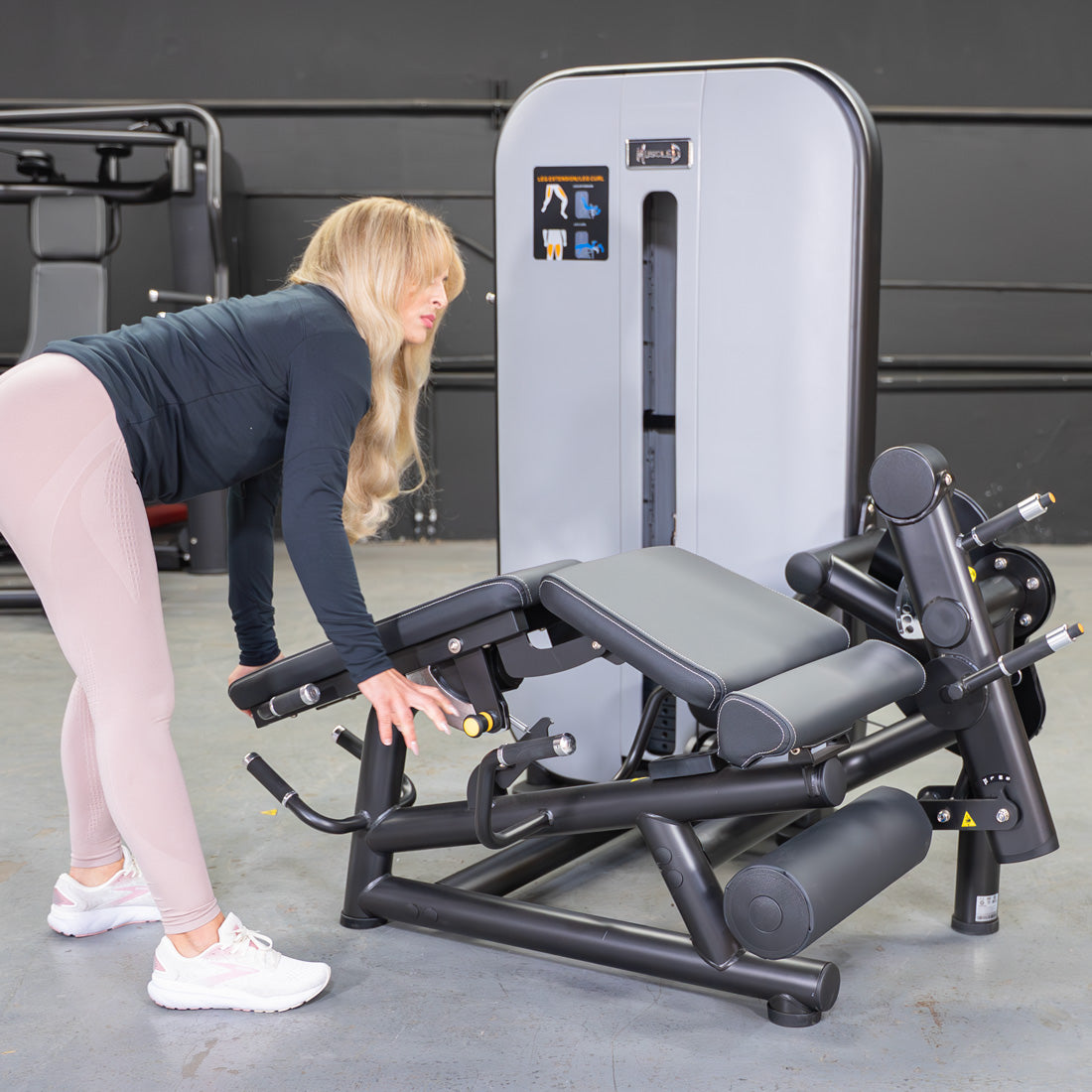 Vogue Leg Extension / Prone Leg Curl Combo | Commercial Gym Equipment | Muscle D